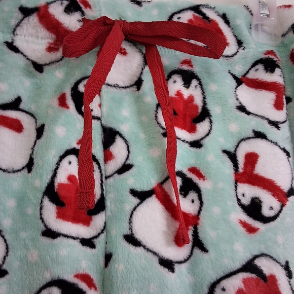 Women's Super Soft Plush Penguin Print Cuffed Sleep Pajama Pants, Size XL(16-18) - Picture 4 of 4